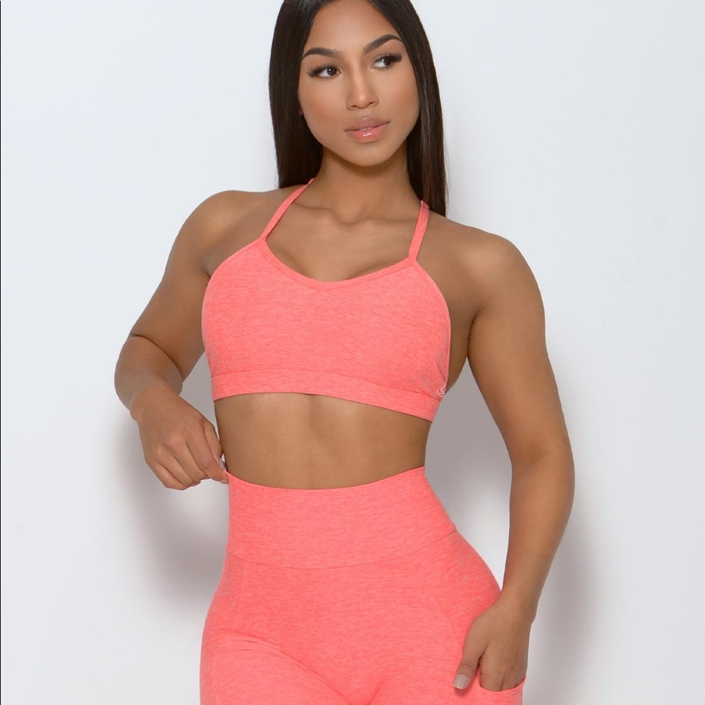 BRAID BACK SPORTS BRA CORAL SIZE LARGE NWOT BOMBSHELL